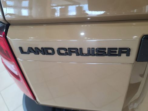New 2026 Toyota Land Cruiser Base image 11