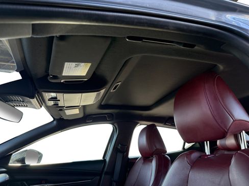 Used 2024 MAZDA MAZDA3 s image 11