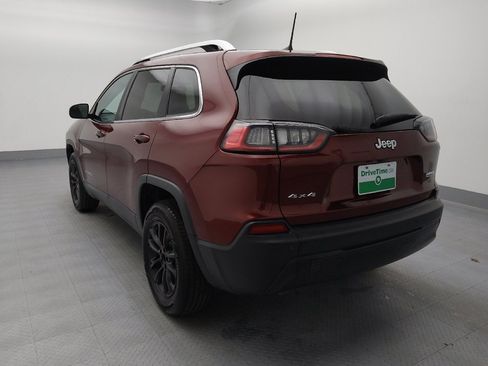 Used 2019 Jeep Cherokee Latitude Plus w/ Cold Weather Group AWD/4WD image 5