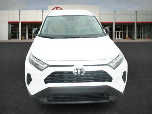New 2025 Toyota RAV4 LE image 2