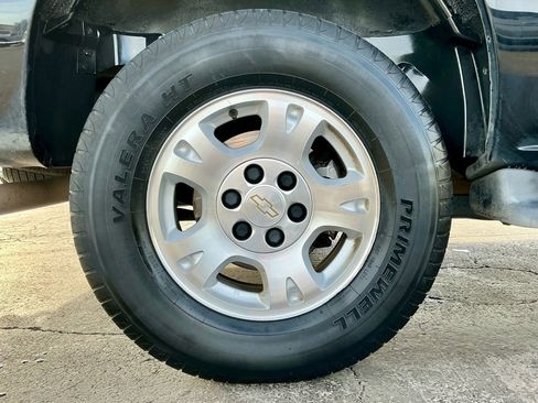 Used 2005 Chevrolet Avalanche Z66 w/ Sun And Sound Package image 21