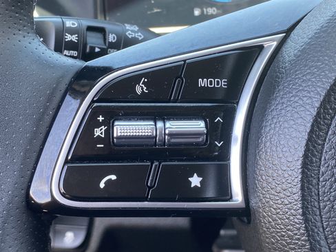 Certified 2024 Kia Seltos SX AWD/4WD image 20