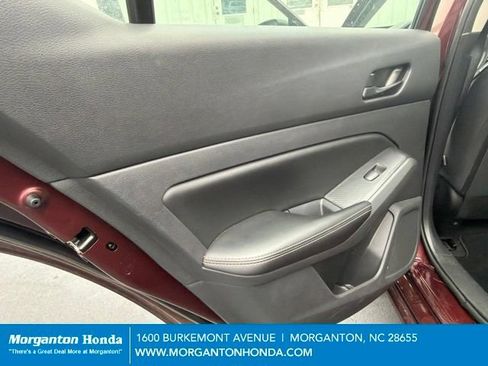 Used 2025 Nissan Altima 2.5 SV FWD image 24