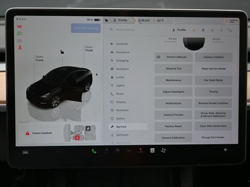 Used 2023 Tesla Model Y 2WD image 29