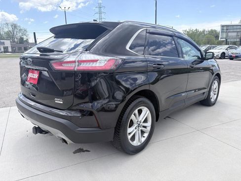 Used 2019 Ford Edge SEL w/ Equipment Group 201A FWD image 4