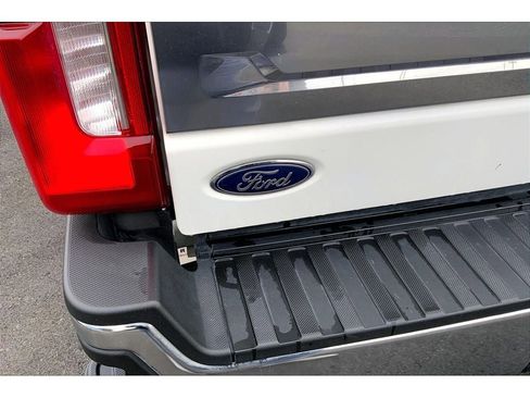 Used 2025 Ford F350 King Ranch w/ Chrome Package image 33