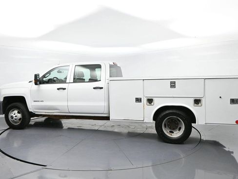 Used 2019 Chevrolet Silverado 3500 W/T w/ WT Convenience Package AWD/4WD image 5