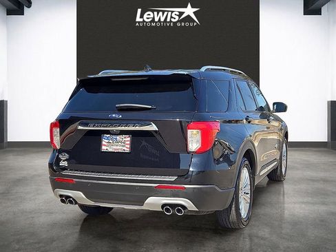 Used 2022 Ford Explorer King Ranch RWD image 4