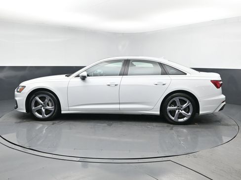 Used 2024 Audi A6 Premium Plus image 4