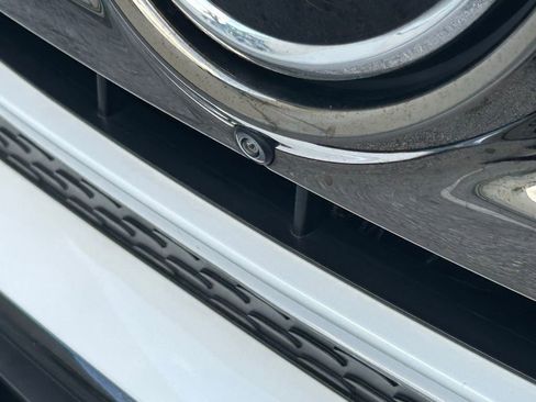 Used 2024 Mercedes-Benz GLS 580 GLS 580 w/ Warmth & Comfort Package image 33