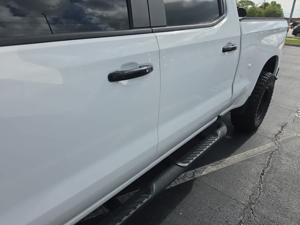 Used 2020 Chevrolet Silverado 1500 LT Trail Boss AWD/4WD image 11