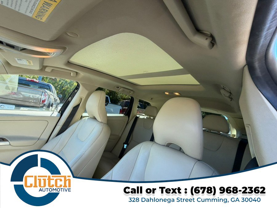 Used 2015 Volvo XC60 T6 AWD/4WD image 10