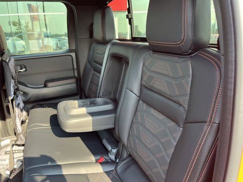 Used 2025 Nissan Frontier PRO-4X w/ Pro Premium Package image 23