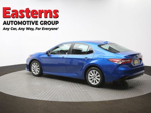 Used 2019 Toyota Camry LE image 62