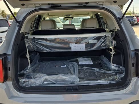 New 2026 Kia Sorento S image 12