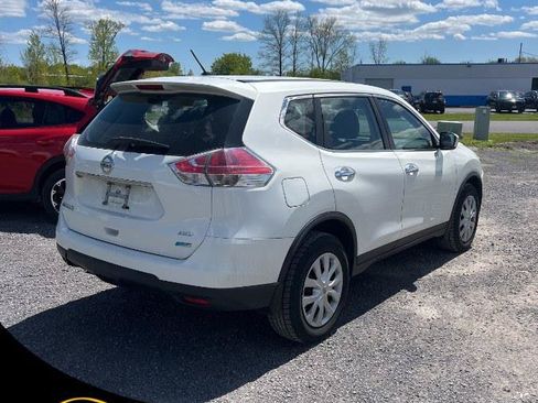 Used 2014 Nissan Rogue S AWD/4WD image 8