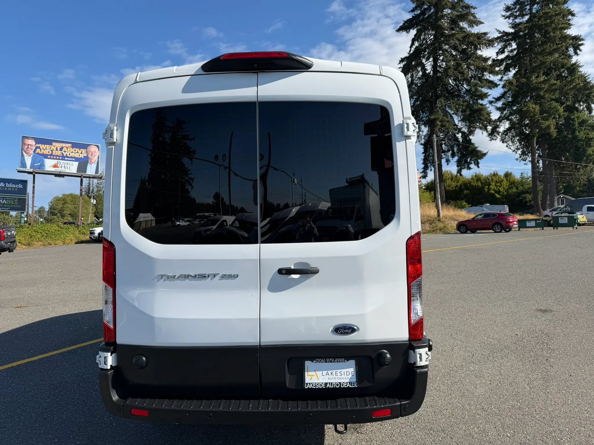 Used 2023 Ford Transit 250 Medium Roof w/ Exterior Upgrade Package RWD image 7