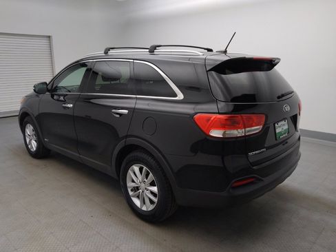 Used 2017 Kia Sorento AWD image 5