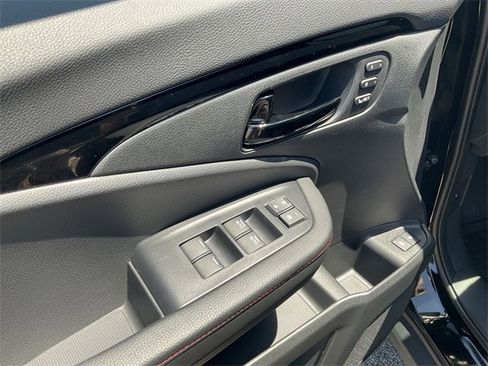 Certified 2024 Honda Passport Black Edition image 21