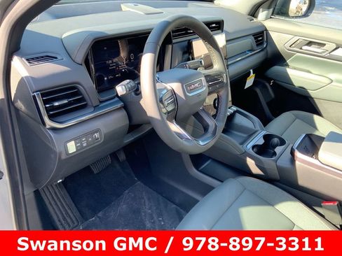 New 2026 GMC Terrain AT4 w/ LPO, Floor Liner Package image 10