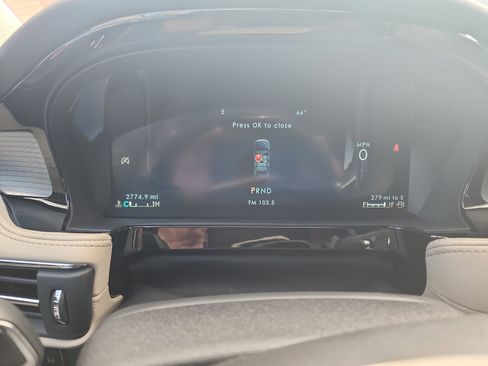 New 2026 Lincoln Corsair Premiere image 35