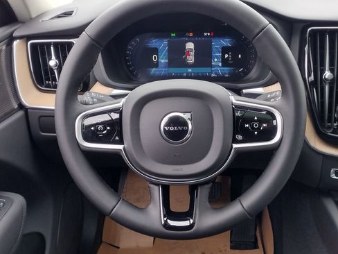 New 2026 Volvo XC60 B5 Plus w/ Climate Package image 26