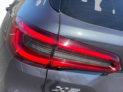 Used 2019 BMW X5 xDrive40i AWD/4WD image 23