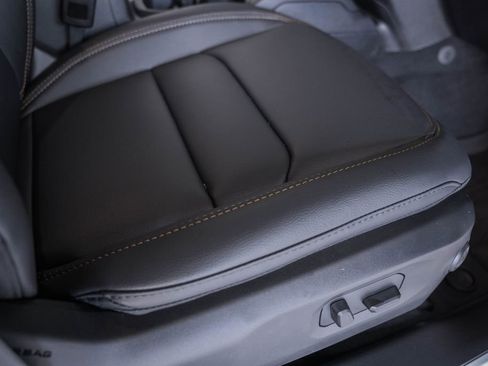 New 2026 Jeep Wrangler Sahara image 34