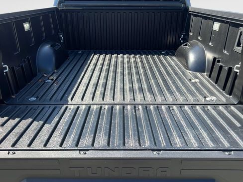 Used 2025 Toyota Tundra SR5 w/ SR5 Premium Package AWD/4WD image 9