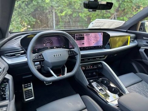 New 2026 Audi SQ5 Premium Plus AWD/4WD image 13