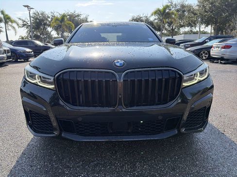 Used 2022 BMW M760i xDrive AWD/4WD image 2