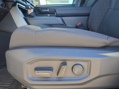 Used 2026 Toyota Tundra SR5 w/ SR5 Convenience Package AWD/4WD image 26