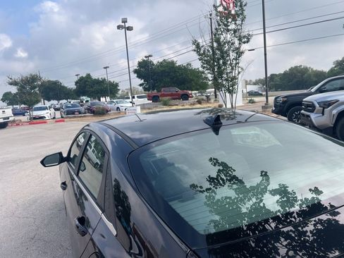 Used 2024 Hyundai Elantra SEL w/ Convenience Package FWD image 13