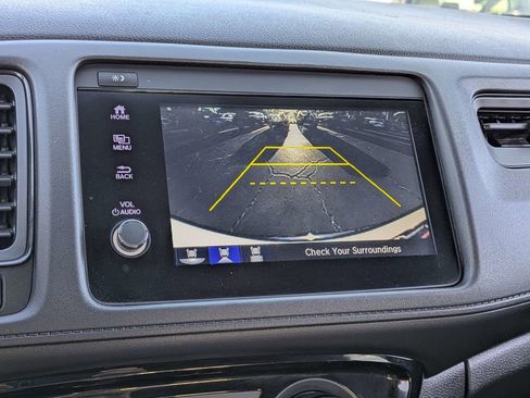 Used 2021 Honda HR-V Sport image 20