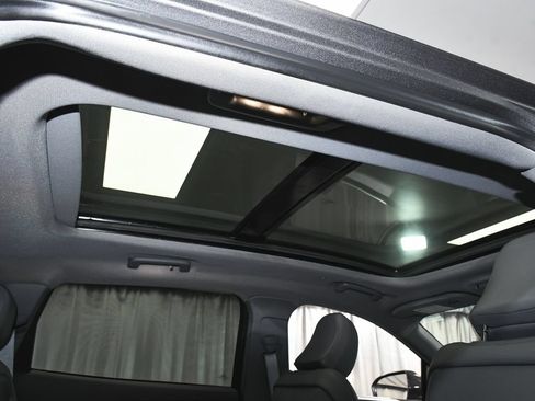Used 2022 Lincoln Nautilus Reserve w/ Cargo Utility Package AWD/4WD image 48