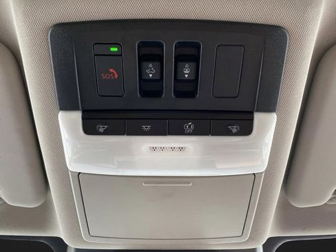 Used 2024 Nissan Rogue Platinum w/ Platinum Premium Package image 28