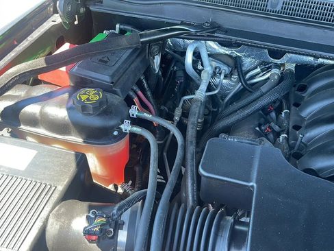 Used 2017 GMC Yukon Denali w/ Open Road Package AWD/4WD image 44