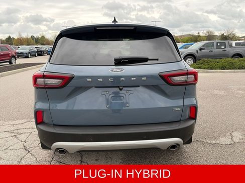 Used 2023 Ford Escape SE FWD image 6