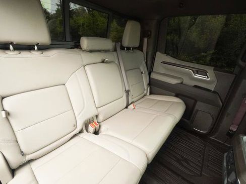 Used 2024 GMC Sierra 1500 SLT w/ SLT Premium Plus Package AWD/4WD image 29