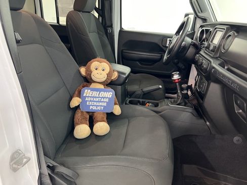 Used 2021 Jeep Wrangler Unlimited Sport image 21