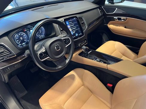 Used 2019 Volvo XC90 T6 Momentum w/ Protection Package AWD/4WD image 20
