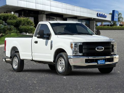 Used 2018 Ford F250 XL w/ Power Equipment Group image 9