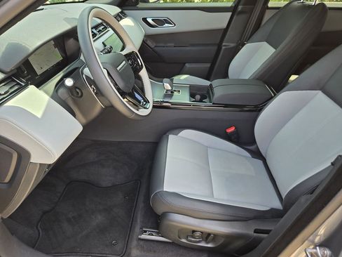 Used 2024 Land Rover Range Rover Velar Dynamic SE image 16