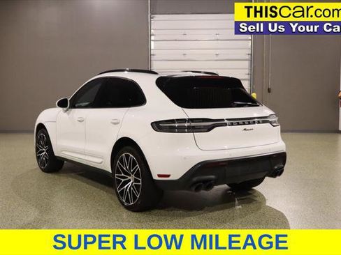 Used 2024 Porsche Macan AWD/4WD image 5