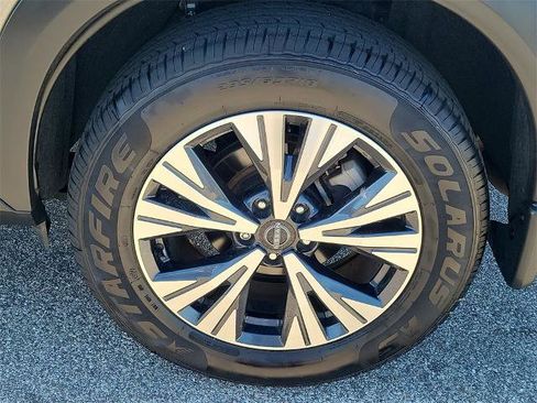 Certified 2022 Nissan Rogue SV w/ SV Premium Package image 12