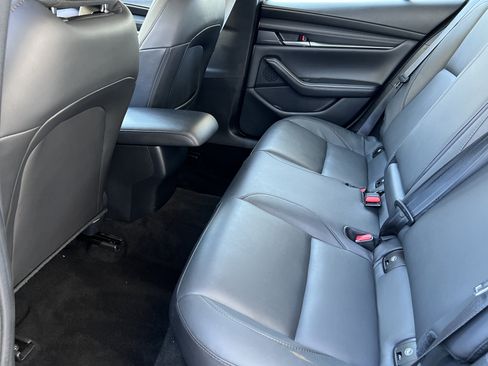 Used 2024 MAZDA MAZDA3 s FWD image 16