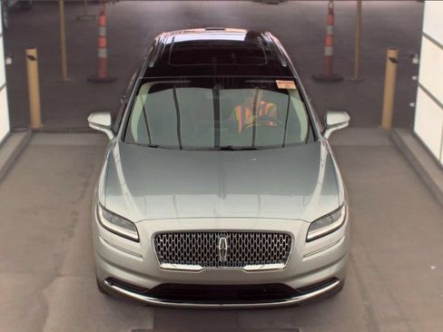 Used 2022 Lincoln Nautilus Reserve w/ Equipment Group 201A AWD/4WD image 2