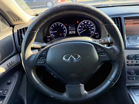 Used 2012 INFINITI G37 x Sedan w/ Premium Pkg image 17