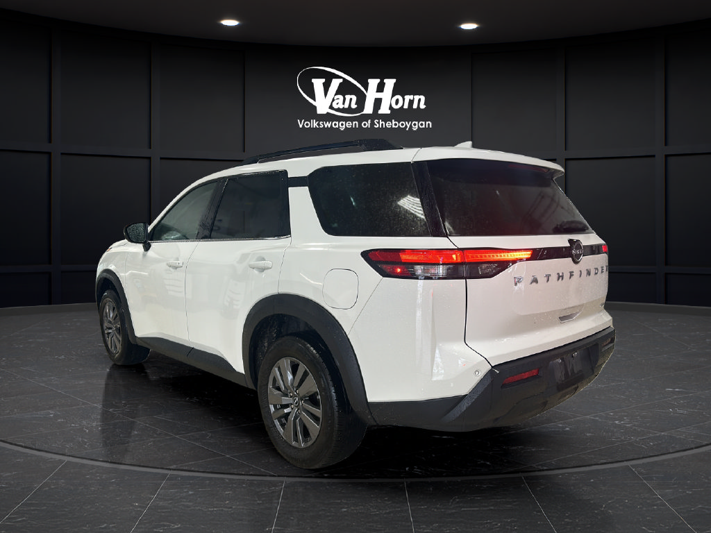 Used 2025 Nissan Pathfinder SV AWD/4WD image 5