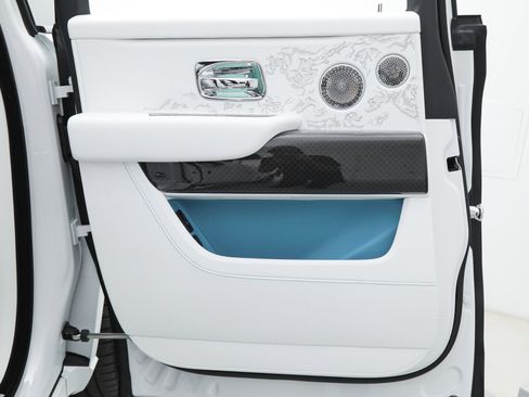 Used 2026 Rolls-Royce Cullinan Black Badge image 24